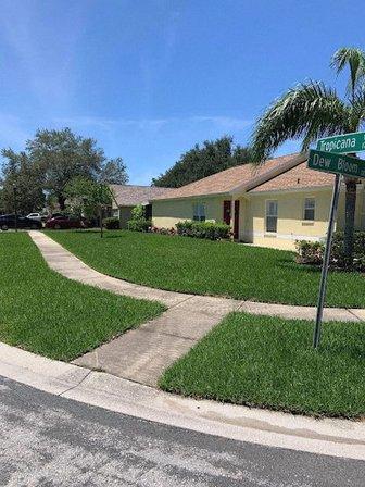 Florida Groundskeeper