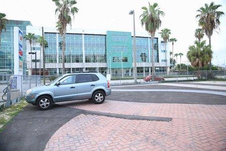 717 Parking L57