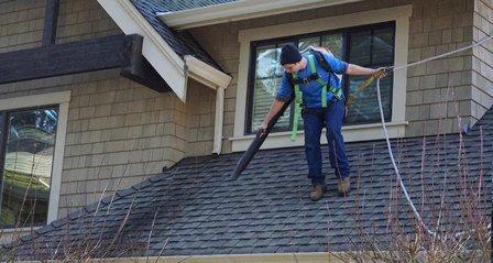 Rainier Roofing LLC