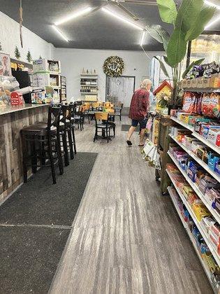 Sal's Bodega