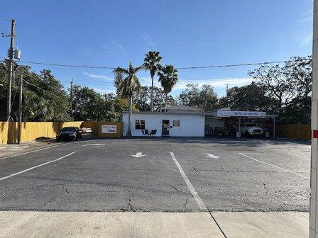 Phil Dean's Car Wash