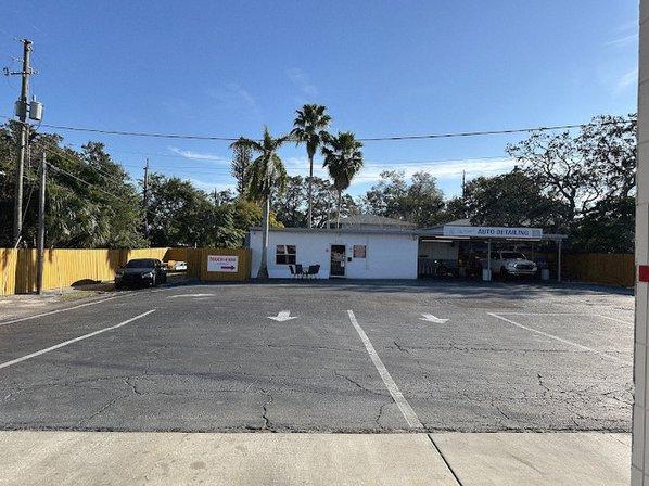 Phil Dean's Car Wash