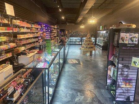 Heights Smoke Shop