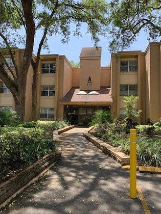The Oaks Condominuims
