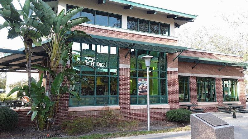 Pollo Tropical