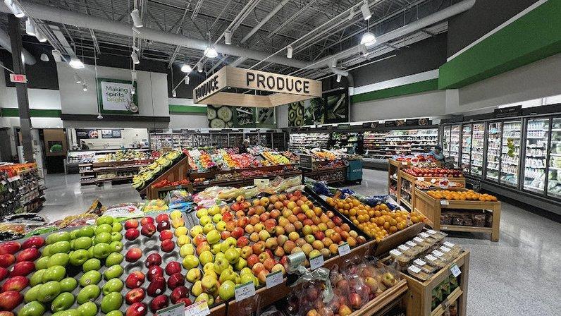 Publix Super Market at Paradise Shoppes of Largo
