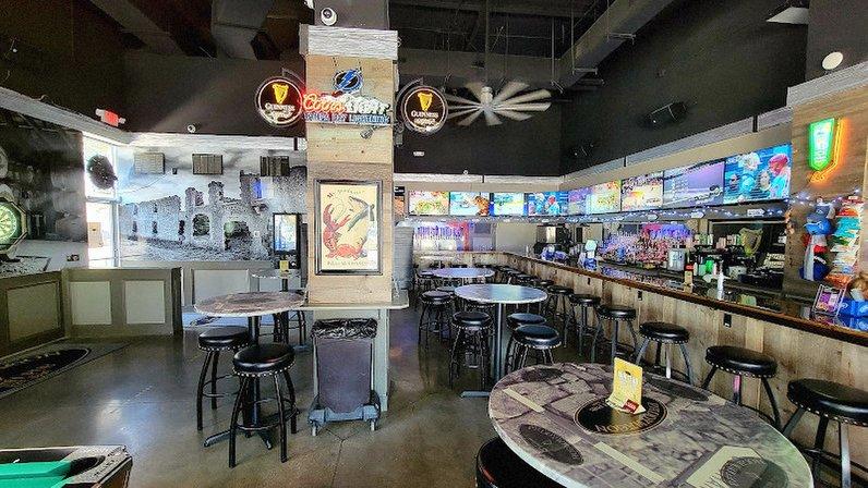 Paddy Wagon Irish Pub (Downtown Tampa)