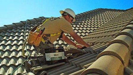 Collis Roofing