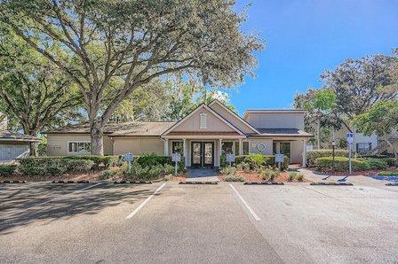 Countrywood Apartments