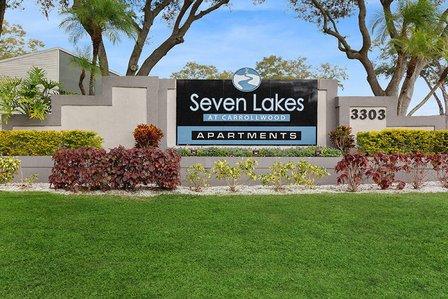 Seven Lakes at Carrollwood Apartments