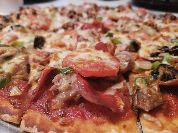 Paul's Chicago Pizza
