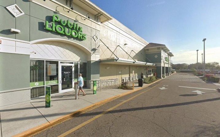 Publix Liquors at Paradise Shoppes of Largo
