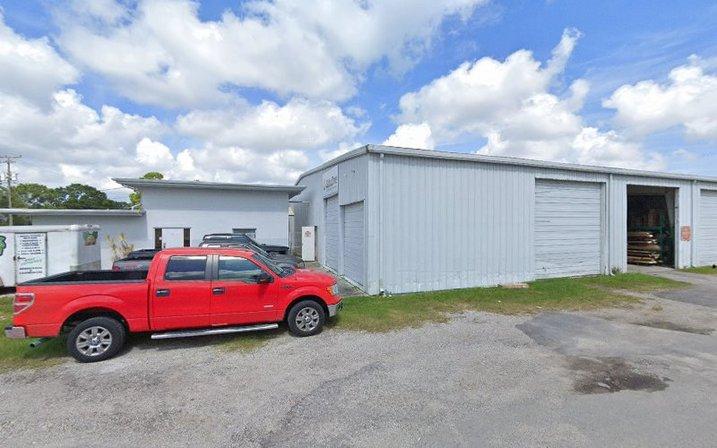 Everglades Farm Equipment Inc-Largo