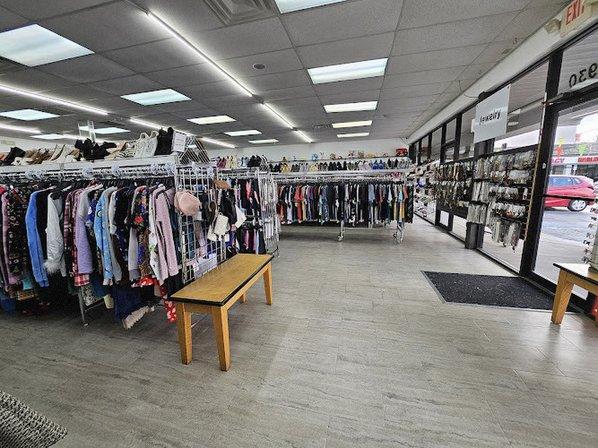 Tampa Thrift