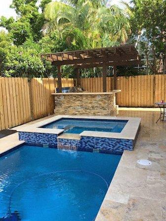 Lifestyle Pools LLC