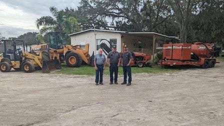 Moyer Trucks & Equipment Inc