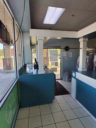 Sage Cleaners: Boyette Dry Cleaners & Laundry Service