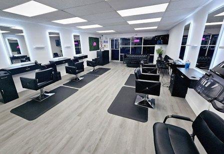 Cris Mari Dominican Hair Salon