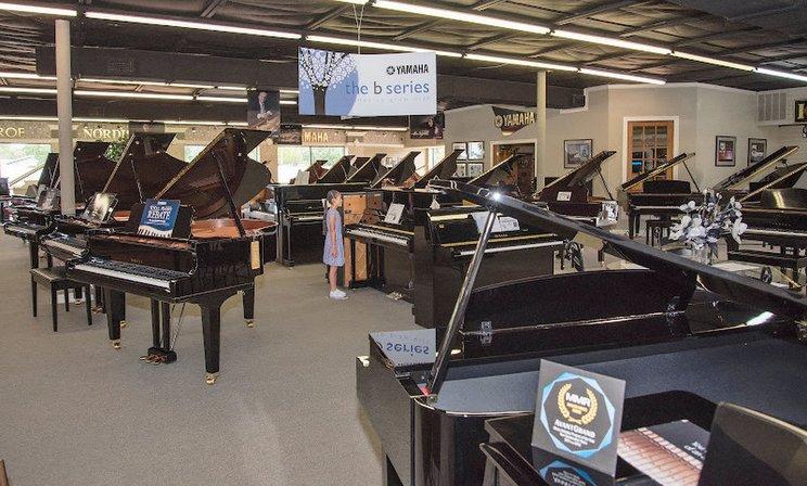 Piano Distributors