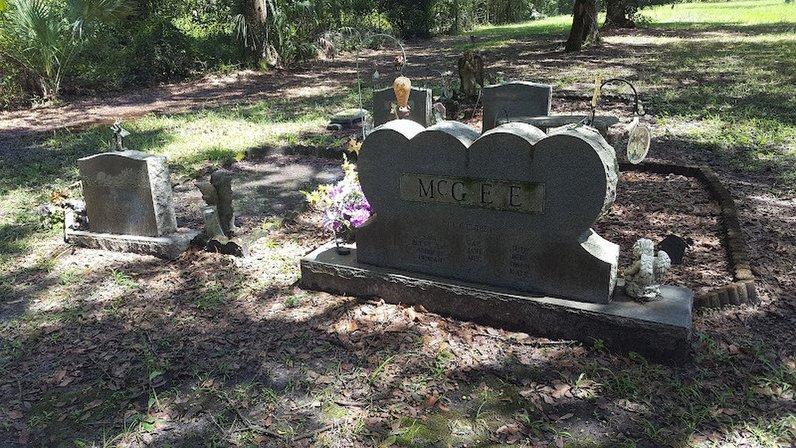 Crystal Springs Cemetery