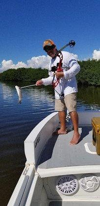 Tampa Bowfishing Charters
