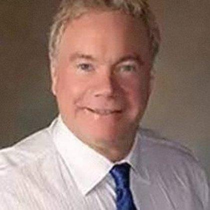 Dr. Allen Lindsay