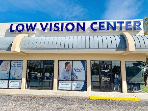 Magnifying Aids - Low Vision Center
