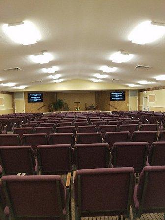 Kingdom Hall of Jehovah's Witnesses--Largo West & Largo Spanish