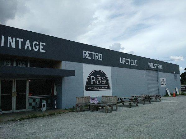 Picker Place Market
