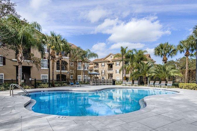 Lakeview Oaks Apartments