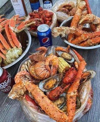 Hungry Crab Tampa Juicy Seafood & Bar