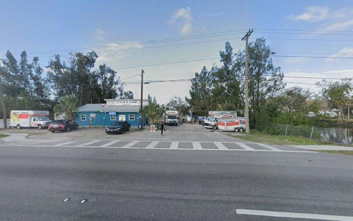 U-Haul Neighborhood Dealer