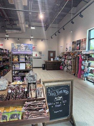 Max's Pet Market & Salon (Starkey Ranch)