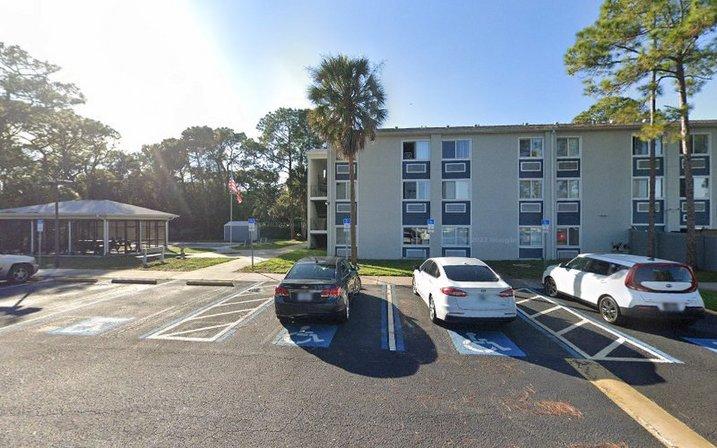 Mamy Dom, Oceanside Estate Apartments