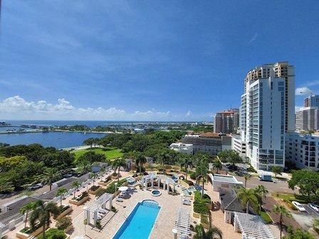 400 Beach Drive Condominium