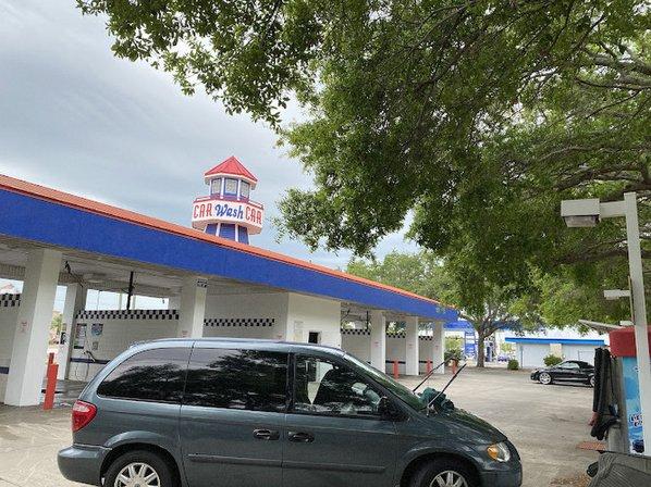Lighthouse Carwash