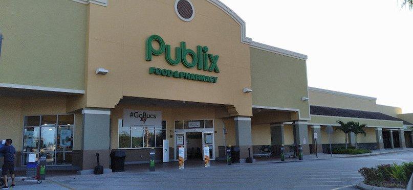 Publix Super Market at LaBelle Plaza