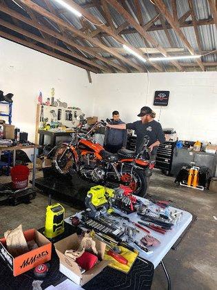 D shop