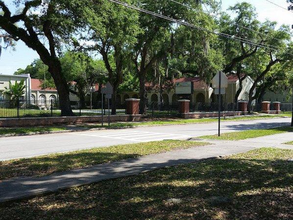 DeSoto Elementary School