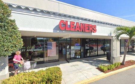 Scott's Cleaners