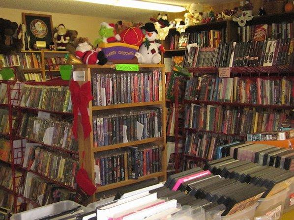 Bookworm Used Books - PERMANENTLY CLOSE AS OF 5/31/23