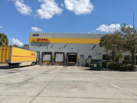 DHL Express Service Point