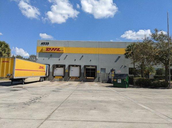 DHL Express Service Point
