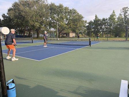 Walter Fuller Pickleball courts
