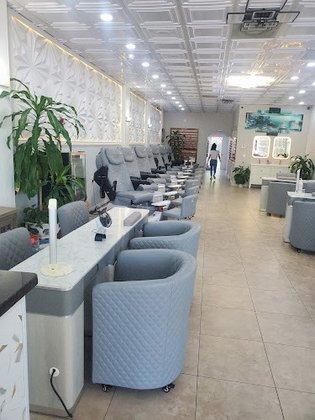 PT Nail Spa