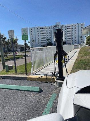 Shell Recharge Charging Station