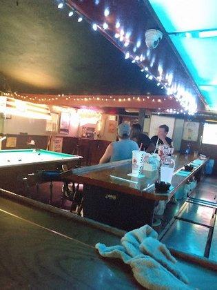Doubles Sports Bar