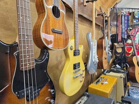 Daley Beat: Guitar & Amp Repair and Sales