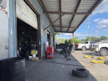 Broadway Used Tires & Salvage