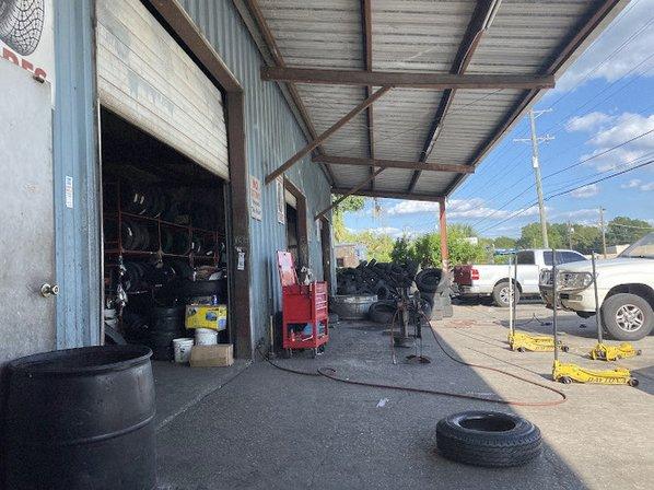 Broadway Used Tires & Salvage